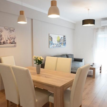 Appartement Newly Renovated Flat 500M From Subway Station à Athènes Extérieur photo